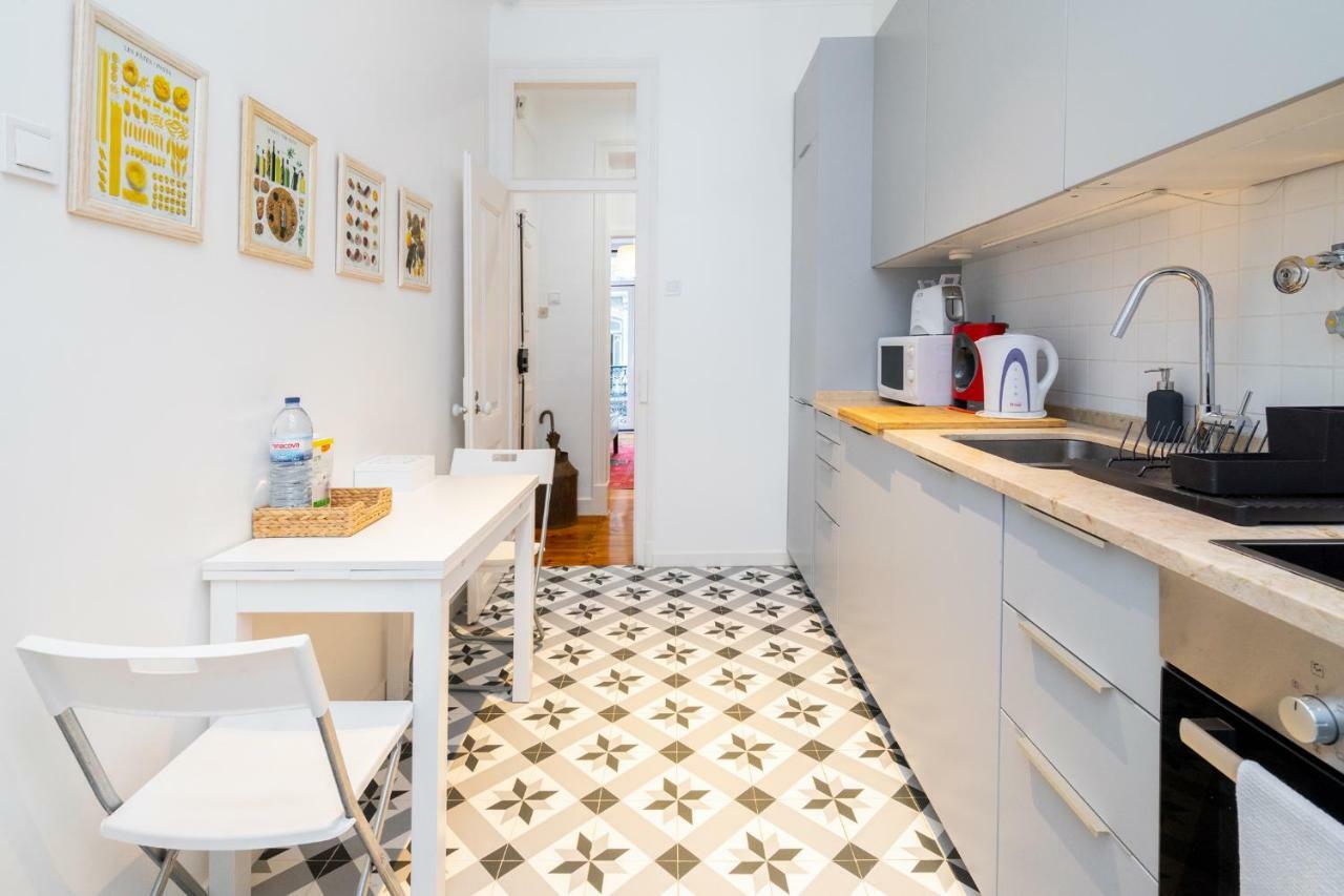 4 Bedroom Apartment On The City Center Lisboa Eksteriør billede